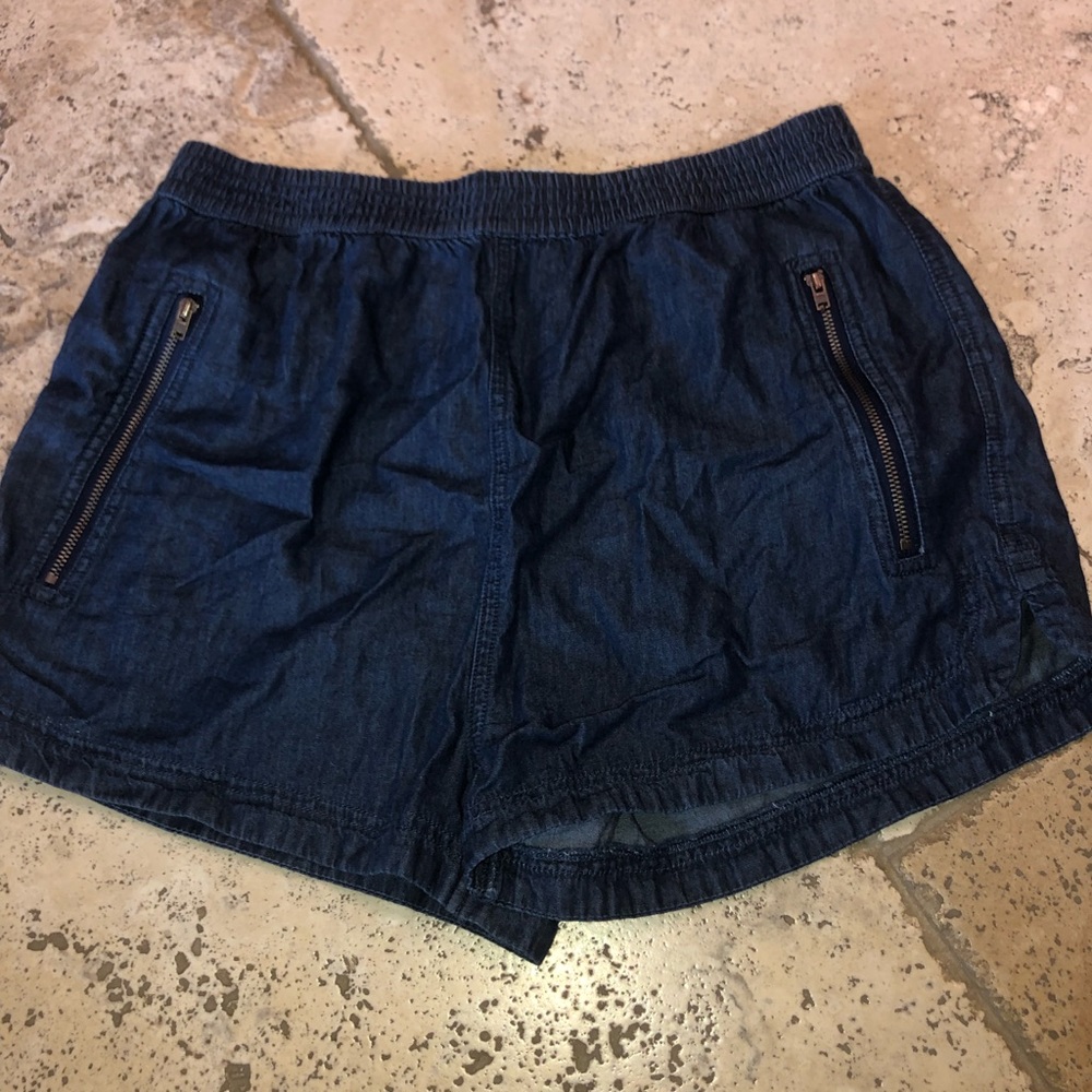 jean shorts with elastic waistband